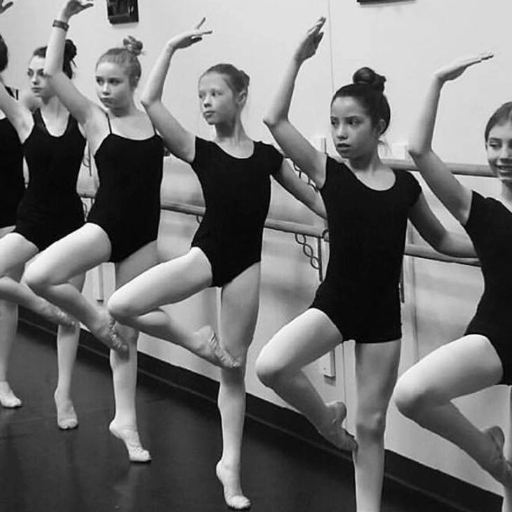Youth dancers showing their leadership in class