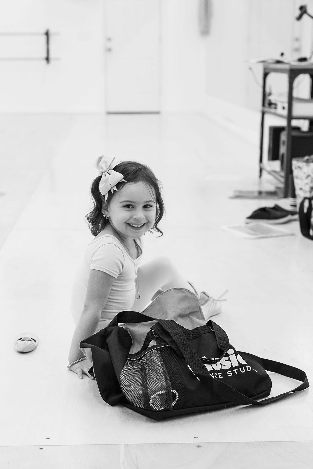 Children engaged in creative arts activities at Luminary Fine Arts Preschool